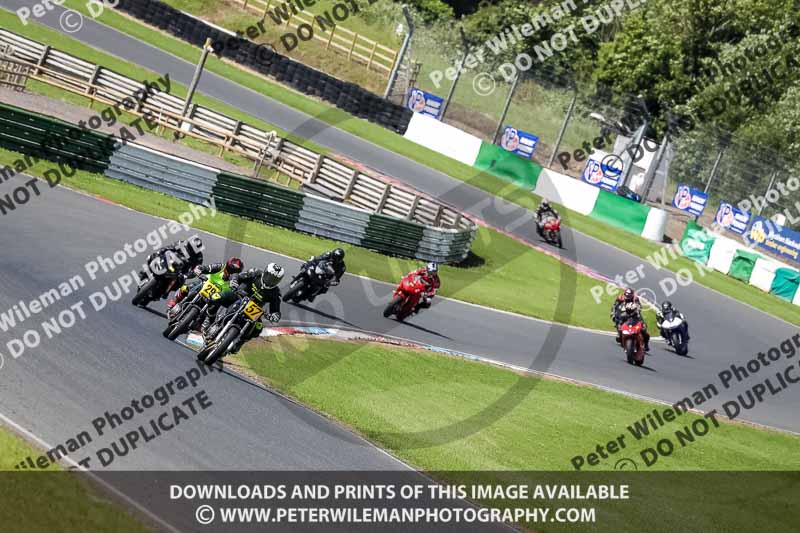 enduro digital images;event digital images;eventdigitalimages;mallory park;mallory park photographs;mallory park trackday;mallory park trackday photographs;no limits trackdays;peter wileman photography;racing digital images;trackday digital images;trackday photos